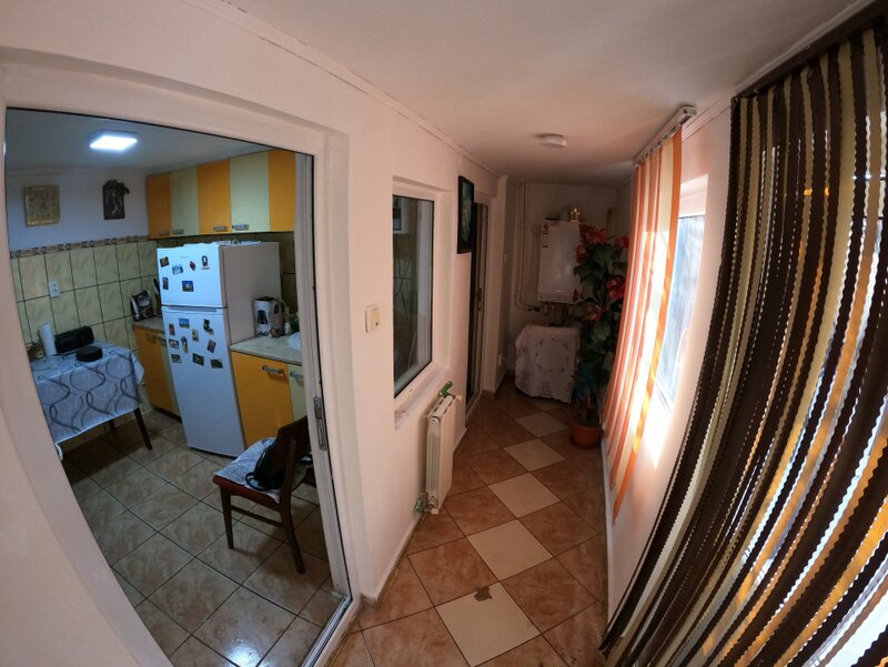 Casa de vanzare, zona rezidentiala de case, 118 mp, mobilata.