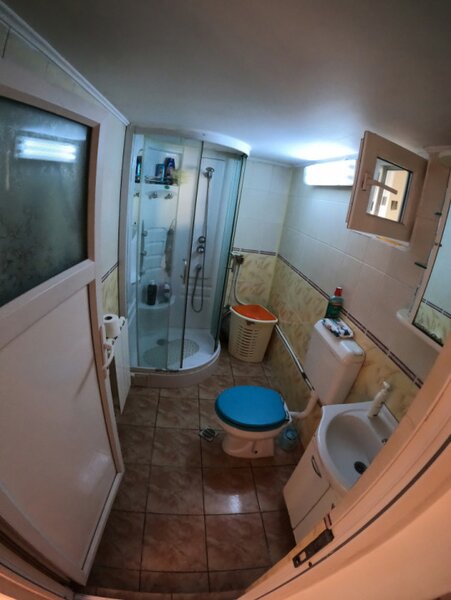 Casa de vanzare, zona rezidentiala de case, 118 mp, mobilata.